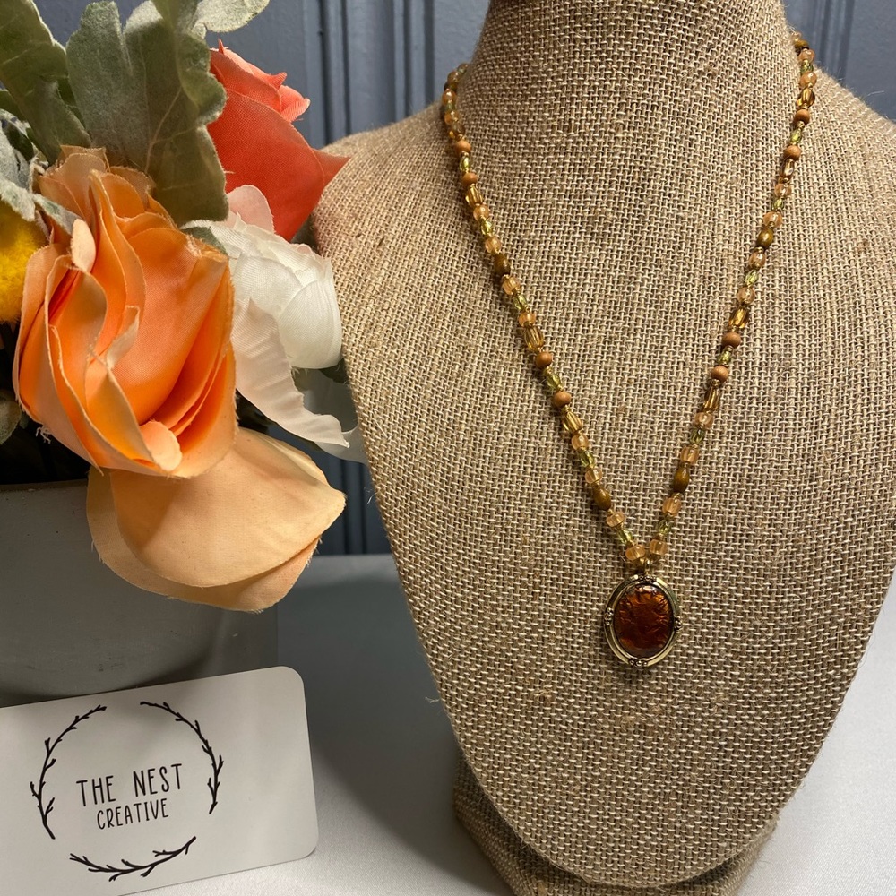 Vintage Liz Claiborne Gold Necklace